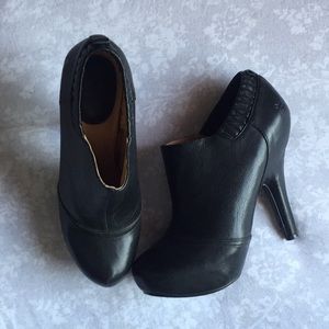 ▪️Frye Liz Ankle Heels▪️